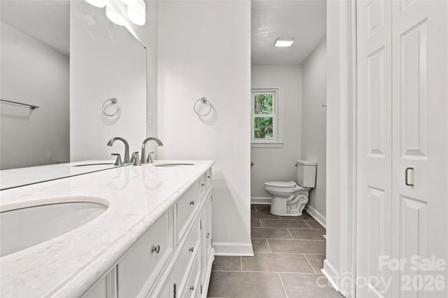 37 Guffey Mountain Road, Fairview, NC 28730