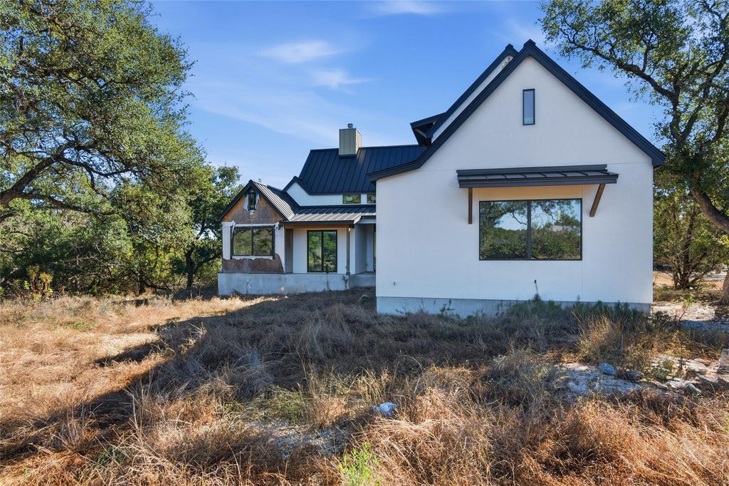 1742 Paradise PKWY, Canyon Lake, TX 78133