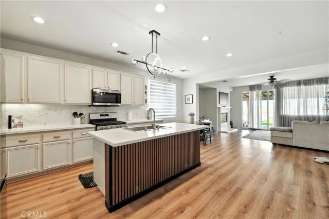 2351 Alpaca Avenue, Rosamond, CA 93560