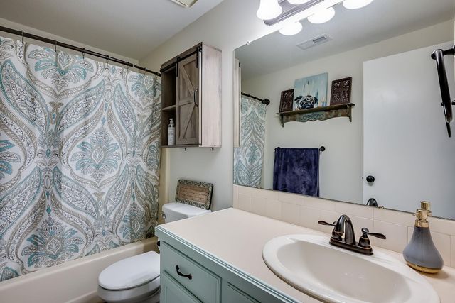 7018 W Sheriac Cir., Wichita, KS 67209