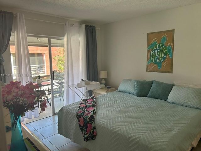 2901 NW 47th Terrace 344B, Lauderdale Lakes, FL 33313