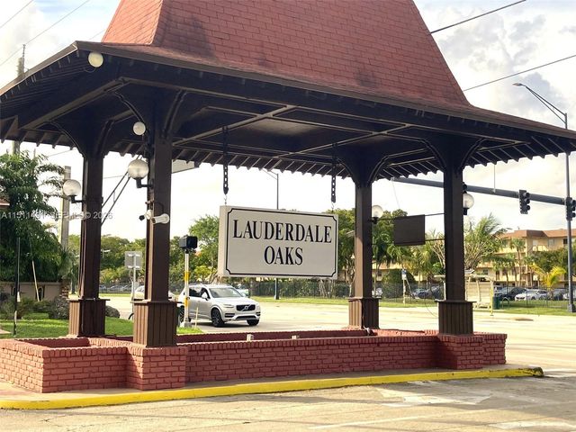 2901 NW 47th Terrace 344B, Lauderdale Lakes, FL 33313