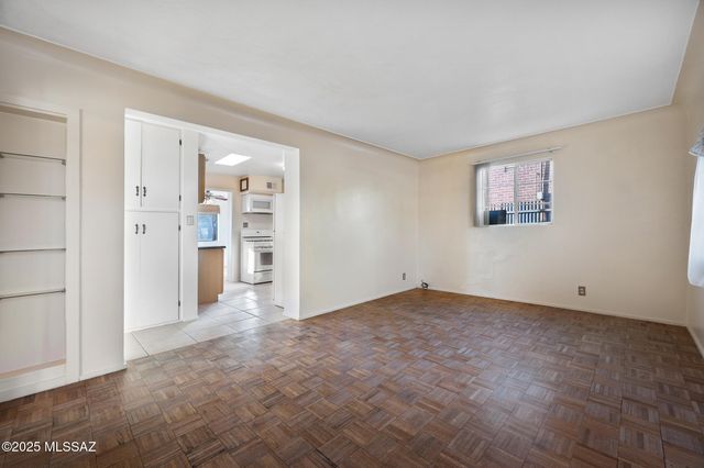 2601 N Calle De Romy, Tucson, AZ 85712