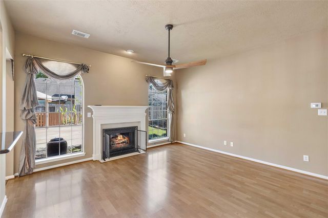 3819 Echo Mountain Drive, Houston, TX 77345