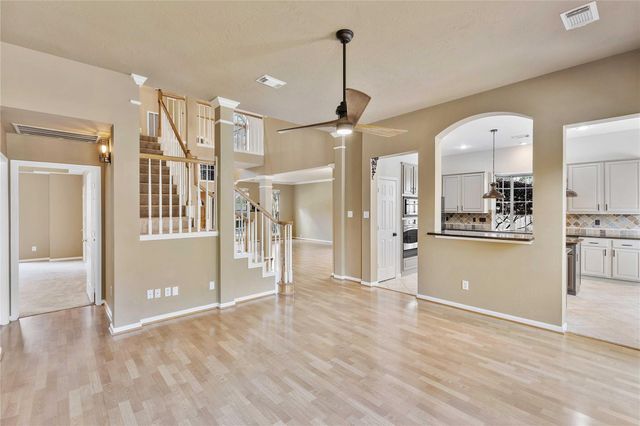 3819 Echo Mountain Drive, Houston, TX 77345