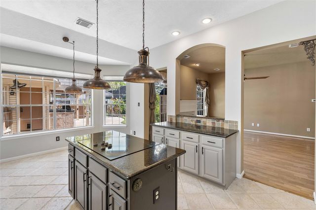 3819 Echo Mountain Drive, Houston, TX 77345