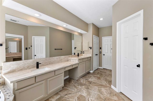 3819 Echo Mountain Drive, Houston, TX 77345