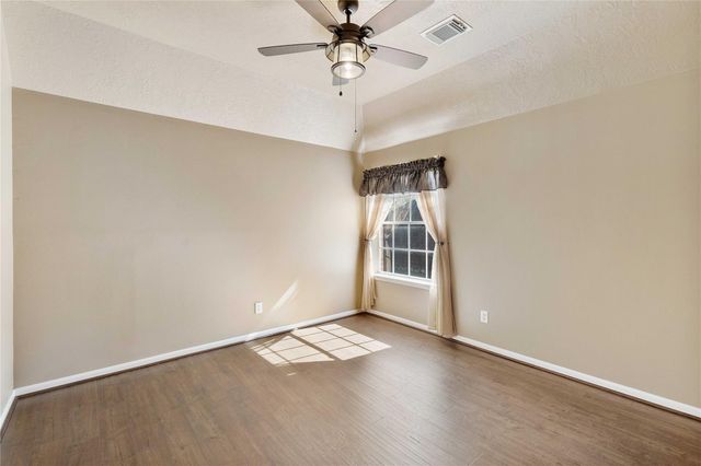 3819 Echo Mountain Drive, Houston, TX 77345