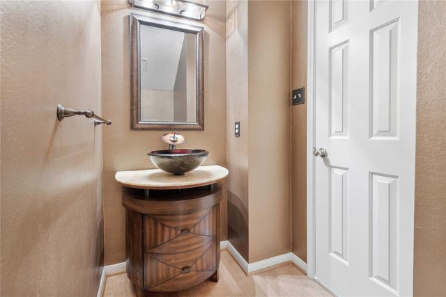 3819 Echo Mountain Drive, Houston, TX 77345