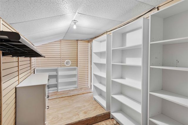 3819 Echo Mountain Drive, Houston, TX 77345