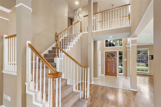 3819 Echo Mountain Drive, Houston, TX 77345