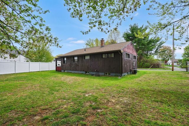 94 Cora Ave, Chicopee, MA 01013