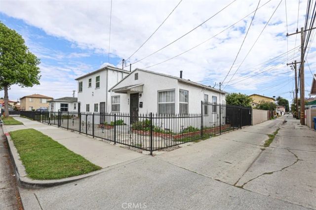 486 E Adair, Long Beach, CA 90805