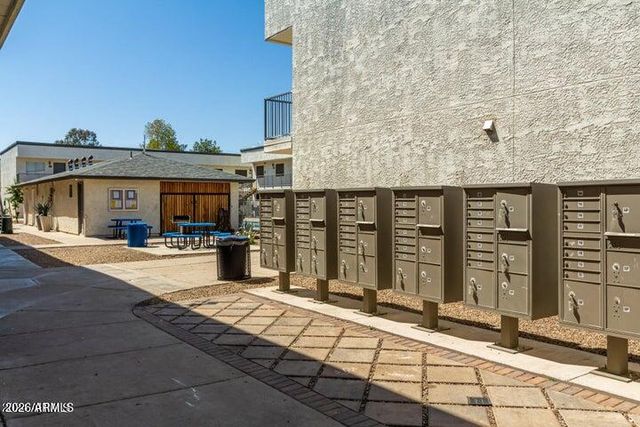 18202 N CAVE CREEK Road 212, Phoenix, AZ 85032