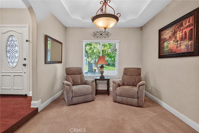 10130 N Heather Drive, Fresno, CA 93720