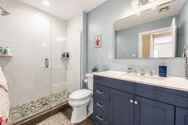 417 East 7th St 2, Boston, MA 02127