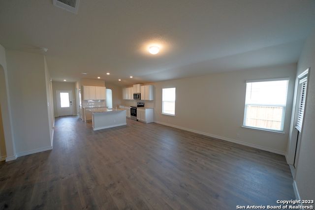 336 Great Raft, Cibolo, TX 78108