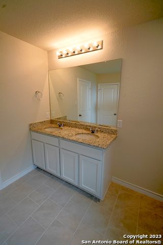 336 Great Raft, Cibolo, TX 78108