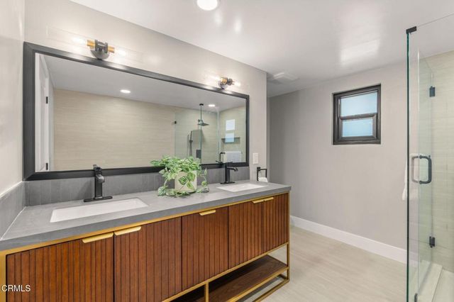 645 Oak Crest Drive, Sierra Madre, CA 91024