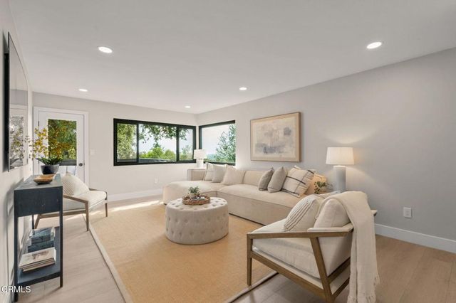 645 Oak Crest Drive, Sierra Madre, CA 91024