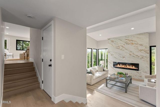 645 Oak Crest Drive, Sierra Madre, CA 91024