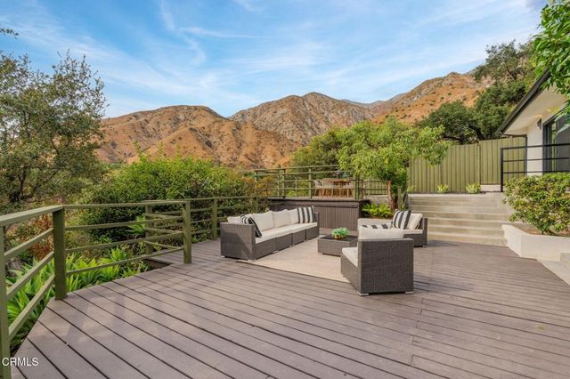 645 Oak Crest Drive, Sierra Madre, CA 91024