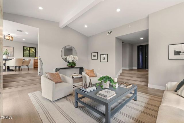 645 Oak Crest Drive, Sierra Madre, CA 91024