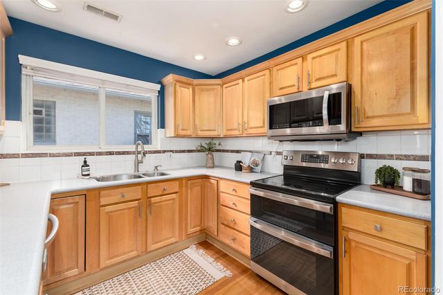 1921 S Sherman Street, Denver, CO 80210