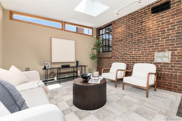 1921 S Sherman Street, Denver, CO 80210