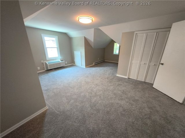 2925 Noyes Avenue, Charleston, WV 25304