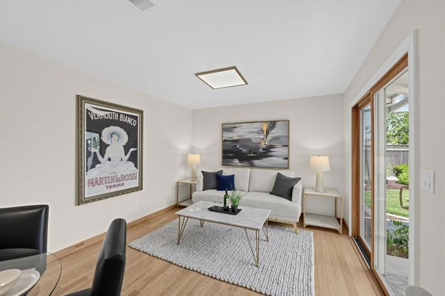 1091 Rockefeller Drive, Sunnyvale, CA 94087