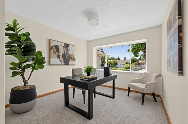 1091 Rockefeller Drive, Sunnyvale, CA 94087