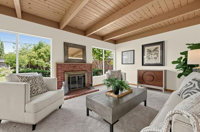 1091 Rockefeller Drive, Sunnyvale, CA 94087