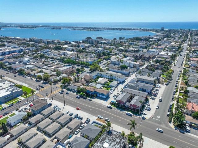 4104 12 Ingraham St., San Diego, CA 92109