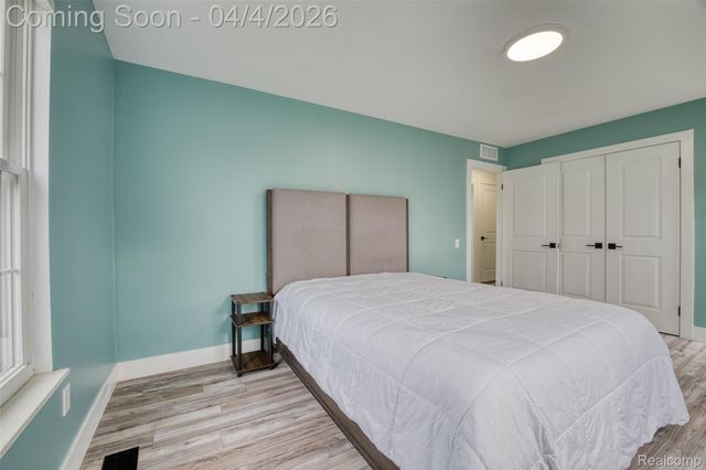 23532 Stonehenge Boulevard, Novi, MI 48375