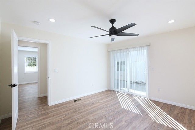 2131 S Cloverdale, Los Angeles, CA 90016