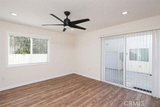 2131 S Cloverdale, Los Angeles, CA 90016