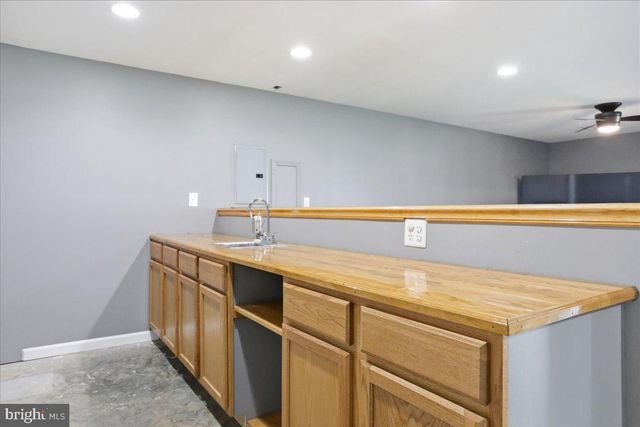 16818 STERLING RD, Williamsport, MD 21795