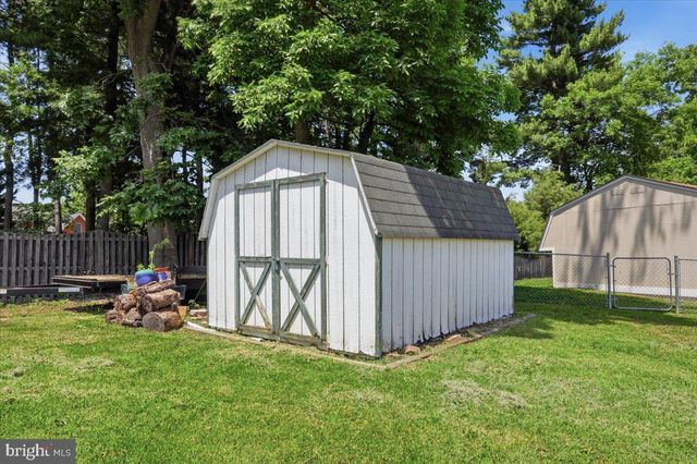 16818 STERLING RD, Williamsport, MD 21795