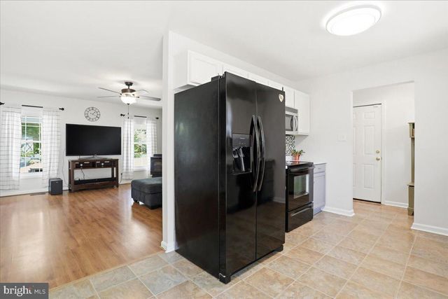 16818 STERLING RD, Williamsport, MD 21795