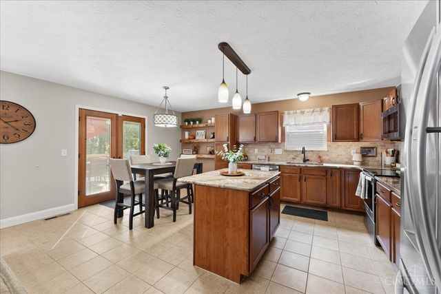 6076 Driftwood Court, Hamilton Twp, OH 45039