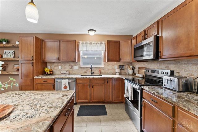 6076 Driftwood Court, Hamilton Twp, OH 45039