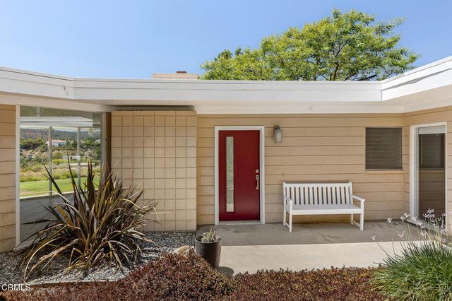 2075 Linda Flora Drive, Los Angeles, CA 90077