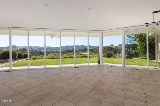 2075 Linda Flora Drive, Los Angeles, CA 90077