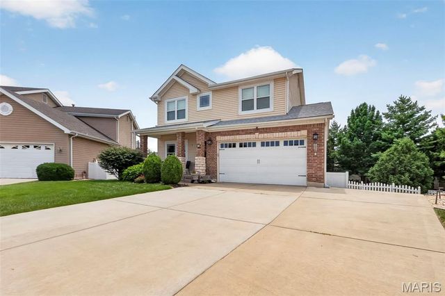 72 Brimstone Corner, O'fallon, MO 63366