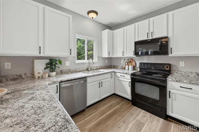 72 Brimstone Corner, O'fallon, MO 63366