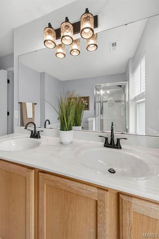 72 Brimstone Corner, O'fallon, MO 63366