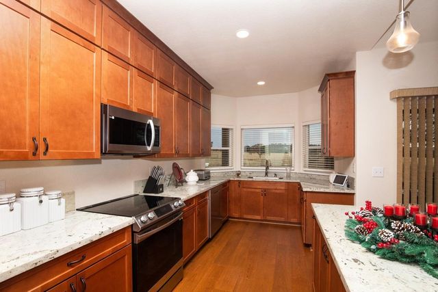 21271 Latrobe Rd, Plymouth, CA 95669