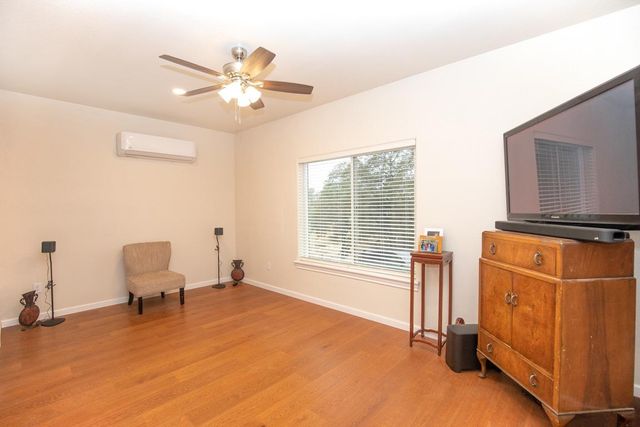 21271 Latrobe Rd, Plymouth, CA 95669