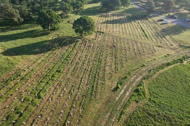 21271 Latrobe Rd, Plymouth, CA 95669